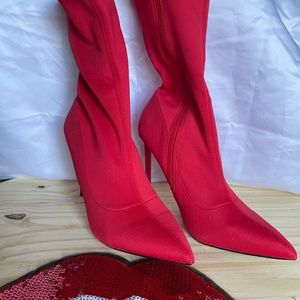 Red Booties woman Sz 8